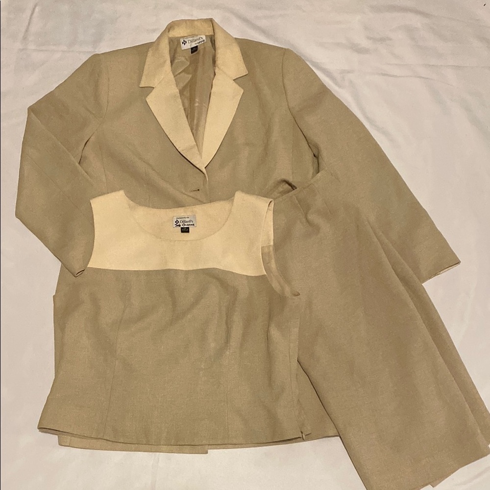 Dillard's By Kasper Womens Beige 3 Piece Blazer and Skirt Suit Size 14